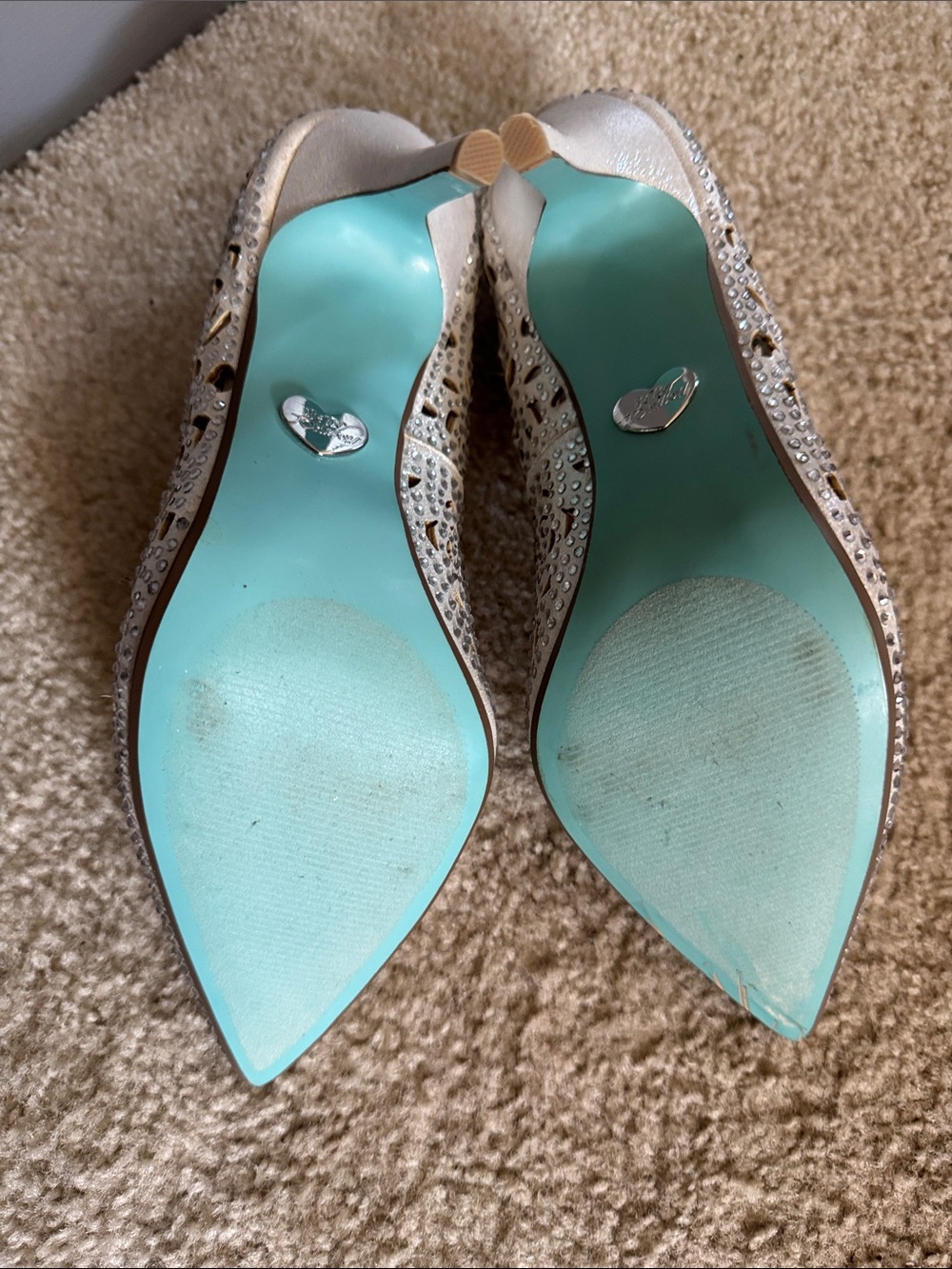 Betsey Johnson Elegant Crystal-Embellished Silver Elsa Stiletto Formal pumps - Picture 9 of 9